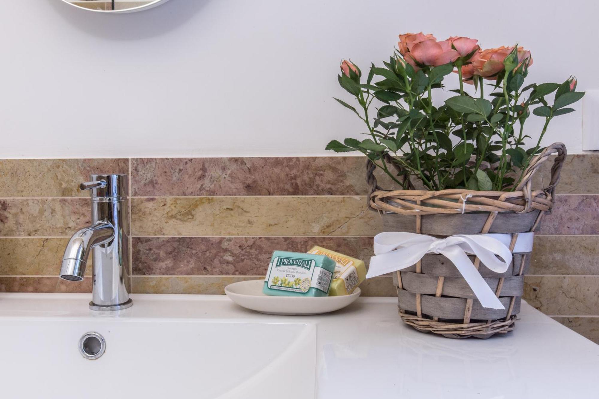 Basseo33 Suite Lecce Dış mekan fotoğraf